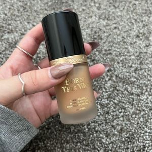 Born This Way Too Faced Foundation